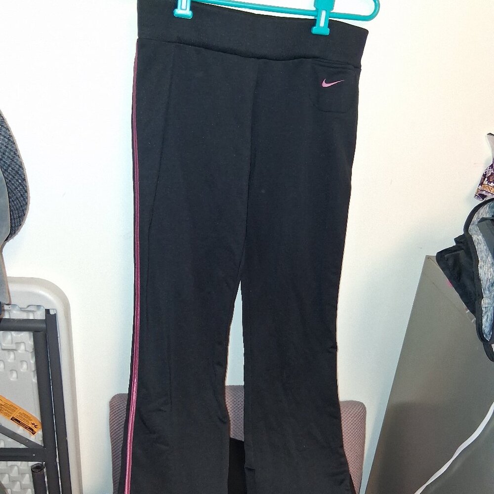 Nike Athletic Yoga SweatPants Womens RN #56323 CA#05553 BLACK Medium Dri Fit Dry